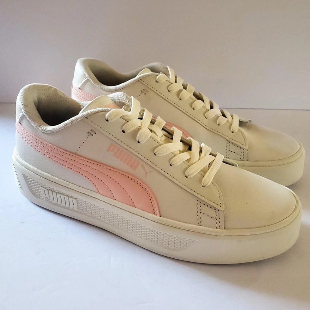 Puma Women's Cream and Pink Athletic Shoes